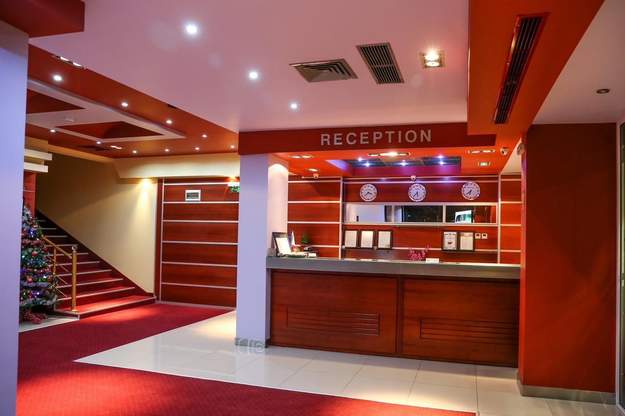 Hotel Bulgaria Kŭrdzhali Exteriér fotografie