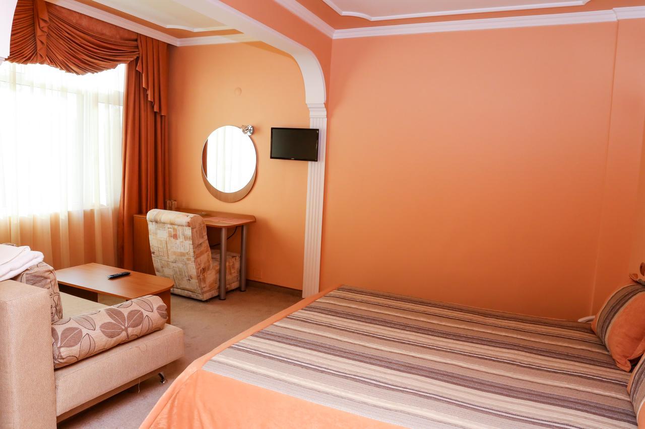 Hotel Bulgaria Kŭrdzhali Exteriér fotografie