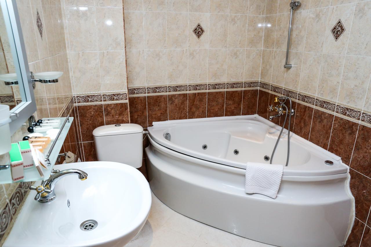 Hotel Bulgaria Kŭrdzhali Exteriér fotografie